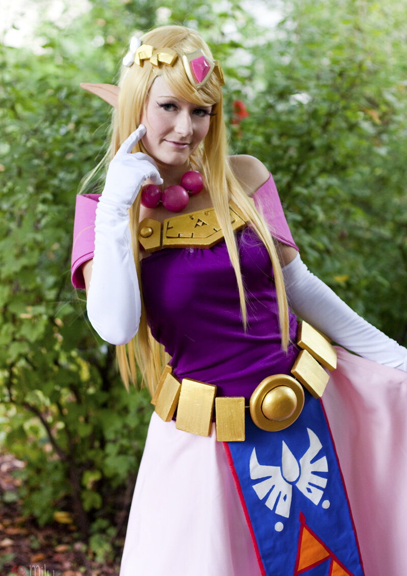 Cosplay-Cover: Prinzessin Zelda (Spirit Tracks/Wind Waker)