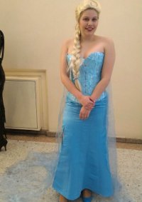 Cosplay-Cover: Elsa