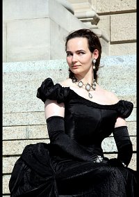 Cosplay-Cover: Elisabeth - Schwarzes Abendkleid