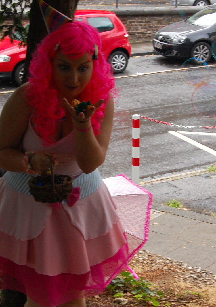 Cosplay-Cover: Pinkie Pie (Gijinka)