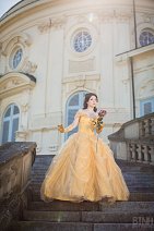 Cosplay-Cover: Belle [Ballkleid]