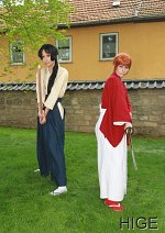 Cosplay-Cover: Himura Kenshin [Manga/Artbook - roter Gi]
