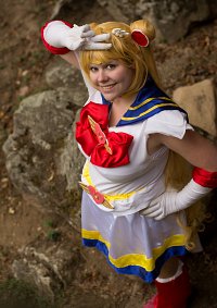 Cosplay-Cover: Super Sailor Moon