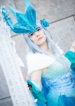 Cosplay-Cover: Arktos Gijinka [Snow Queen Version]