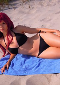 Cosplay-Cover: Erza Scarlet Bikini Version