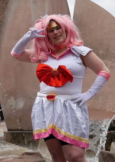 Cosplay-Cover: Super Sailor Chibi Moon