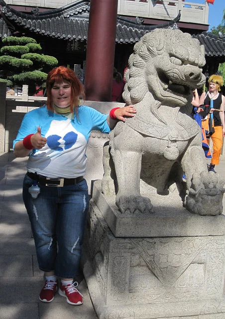 Cosplay-Cover: Rika Nonaka aus Digimon 03