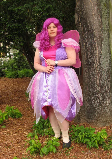 Cosplay-Cover: lila Fee
