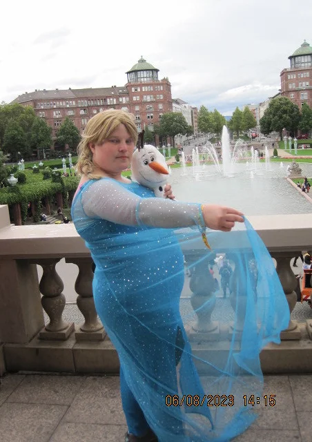 Cosplay-Cover: Elsa Die Eiskönigin