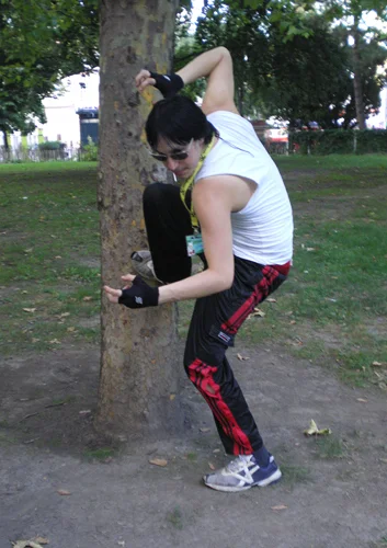 Cosplay-Cover: Marshall Law mit Sonnenbrille