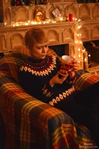 Cosplay-Cover: Dr. John H. Watson [Christmas Jumper]