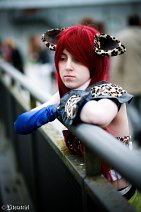 Cosplay-Cover: Erza Scarlet [Flight Armour]