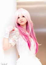 Cosplay-Cover: Yuzuriha Inori [Bridal]