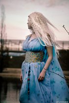 Cosplay-Cover: Daenerys Targaryen [Garden of Bones]