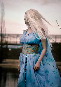 Cosplay-Cover: Daenerys Targaryen [Garden of Bones]