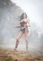 Cosplay-Cover: Diana Prince (Wonder Woman)