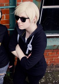 Cosplay-Cover: Dave Strider [Hoodiestuck]