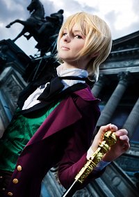 Cosplay-Cover: Alois Trancy