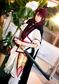 Cosplay-Cover: Ren Kouen [Dungeon conquering & usual attire]
