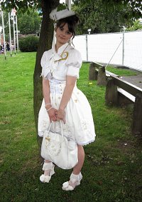 Cosplay-Cover: Harajuku Maiden - Shiro Lolita - Golden Victorian