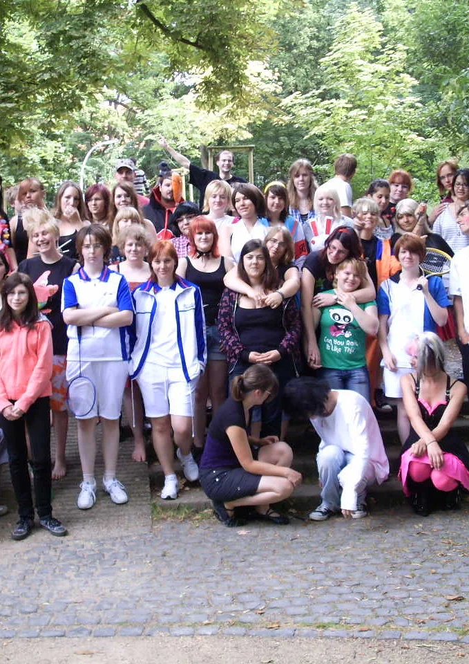 Cosplay-Cover: Mit Akazuki Mantel