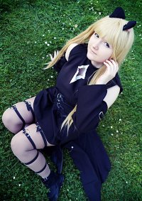 Cosplay-Cover: Yami (Golden Darkness)