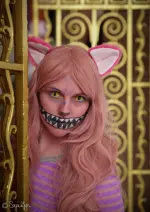 Cosplay-Cover: Grinsekatze