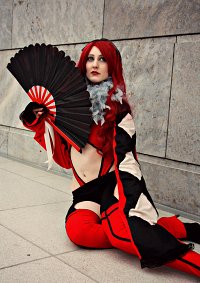 Cosplay-Cover: Yveltal [Gijinka] female