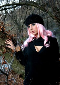 Cosplay-Cover: Luka Megurine [Scarlet Moon]