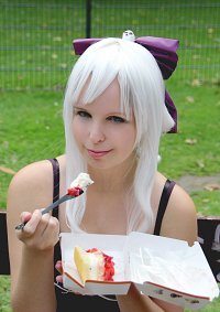 Cosplay-Cover: Mirajane Strauss (Child)