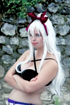 Cosplay-Cover: Mirajane Strauss (Lisanna