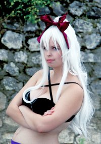 Cosplay-Cover: Mirajane Strauss (Lisanna's death)