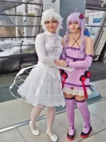 Cosplay-Cover: Die weiße Sängerin