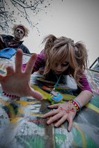 Cosplay-Cover: Zombie [Creepy Child]