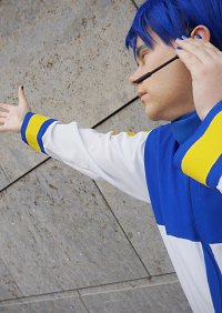 Cosplay-Cover: Kaito Shion [Basic]