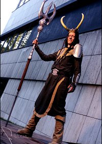 Cosplay-Cover: Loki [Blood Brothers]