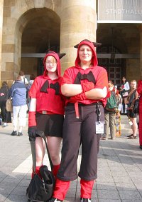 Cosplay-Cover: Team Magma