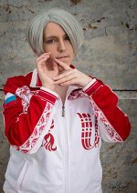 Cosplay-Cover: Viktor Nikiforov [Trainingsanzug]