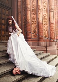 Cosplay-Cover: Natalia Alianovna Romanova [Wedding]