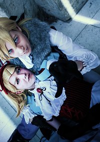 Cosplay-Cover: Kagamine Len [Aka to shiro to kuro no keifu]