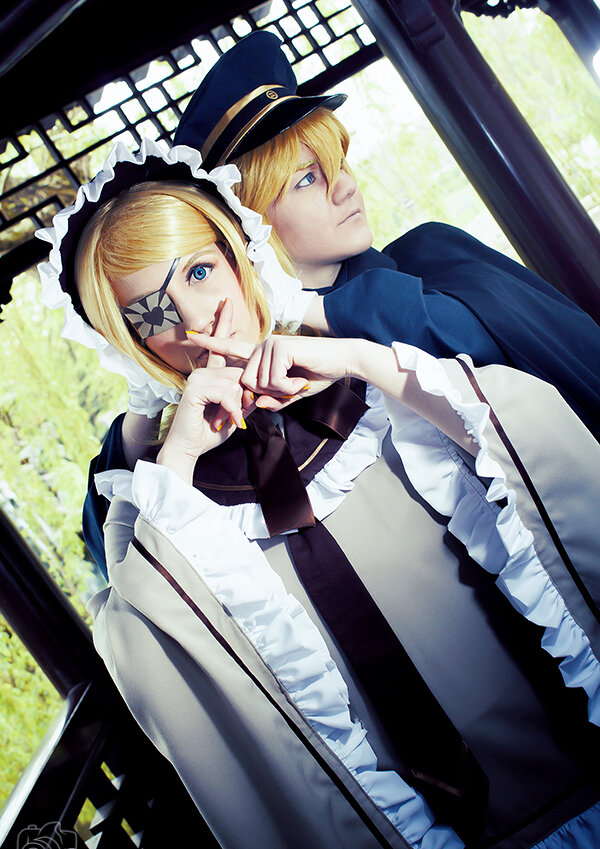 Cosplay-Cover: Kagamine Rin [Senbonzakura]