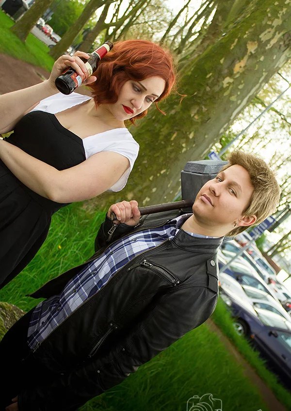 Cosplay-Cover: Hawkeye [Age Of Ultron Jam Session]