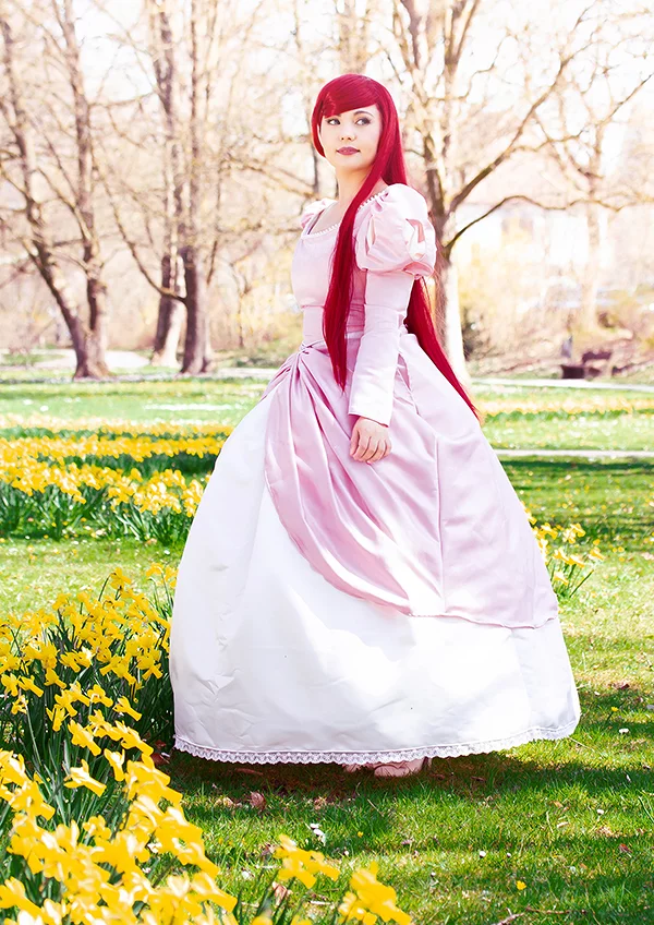 Cosplay-Cover: Arielle (pink dress)