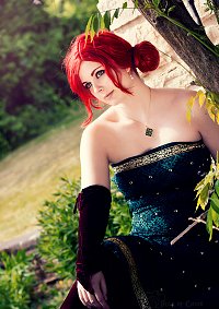 Cosplay-Cover: Triss Merigold [Balldress]