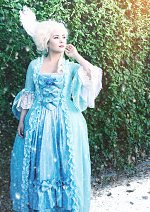 Cosplay-Cover: Elsa [Rococo dress]