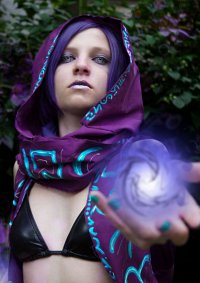 Cosplay-Cover: Malzahar (Female Version)