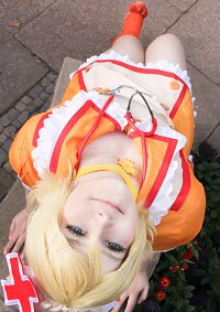 Cosplay-Cover: Kagamine Rin ~Love Colored Ward~