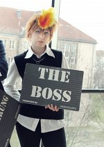 Cosplay-Cover: Tsunayoshi Sawada [Schuluniform]