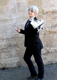 Cosplay-Cover: Victor Nikiforov (Trainer Suit)