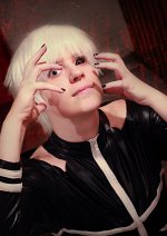 Cosplay-Cover: Kaneki Ken -Battle Suit Manga-